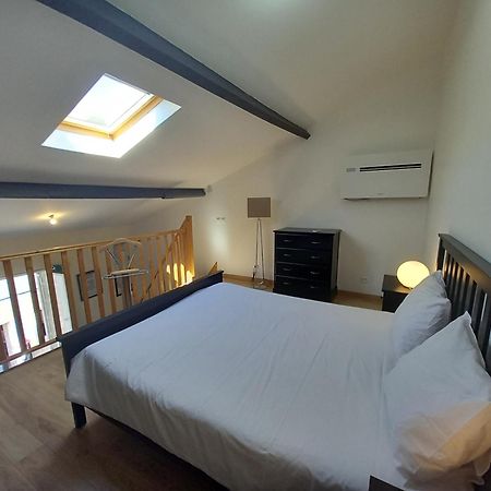 Les Logis Des Vignobles Saint Emilion En Duplex N 2 Avec Terrasse Apartment Exterior photo